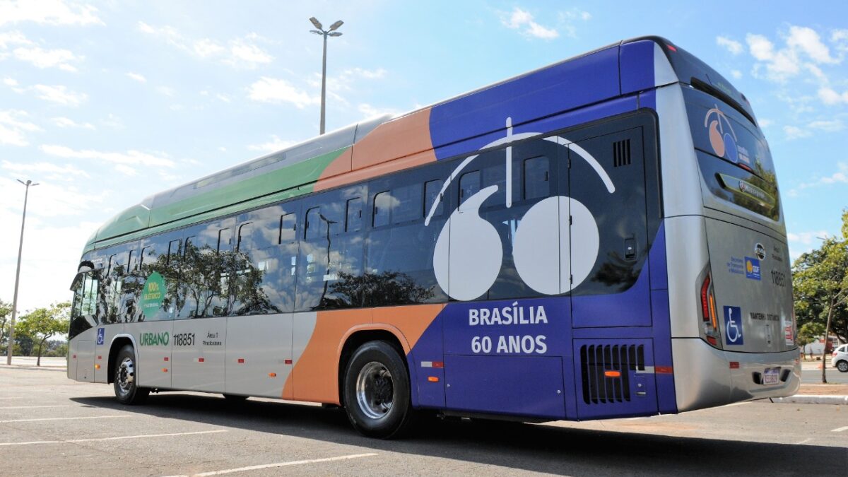 Ônibus elétricos começam a circular nesta segunda (29)