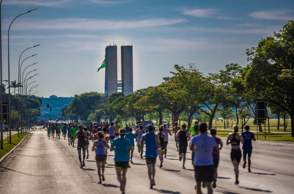 Interdições no Eixo Monumental neste domingo (6)