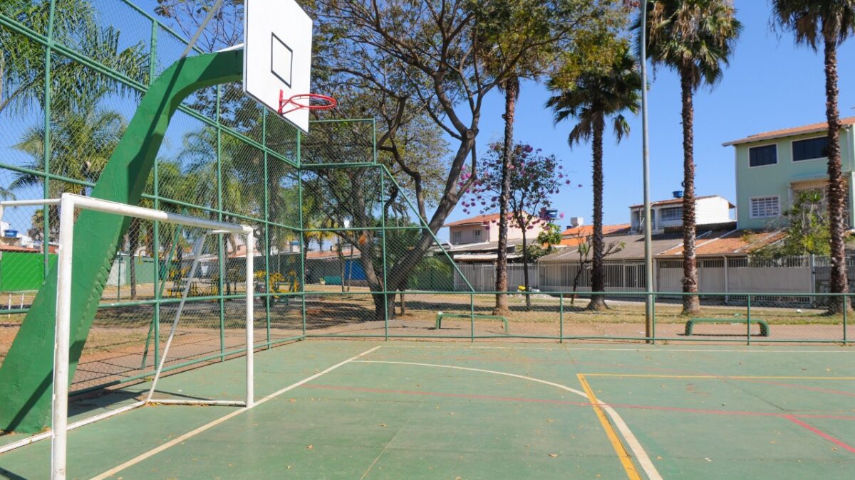 Candangolândia tem novas quadras poliesportivas