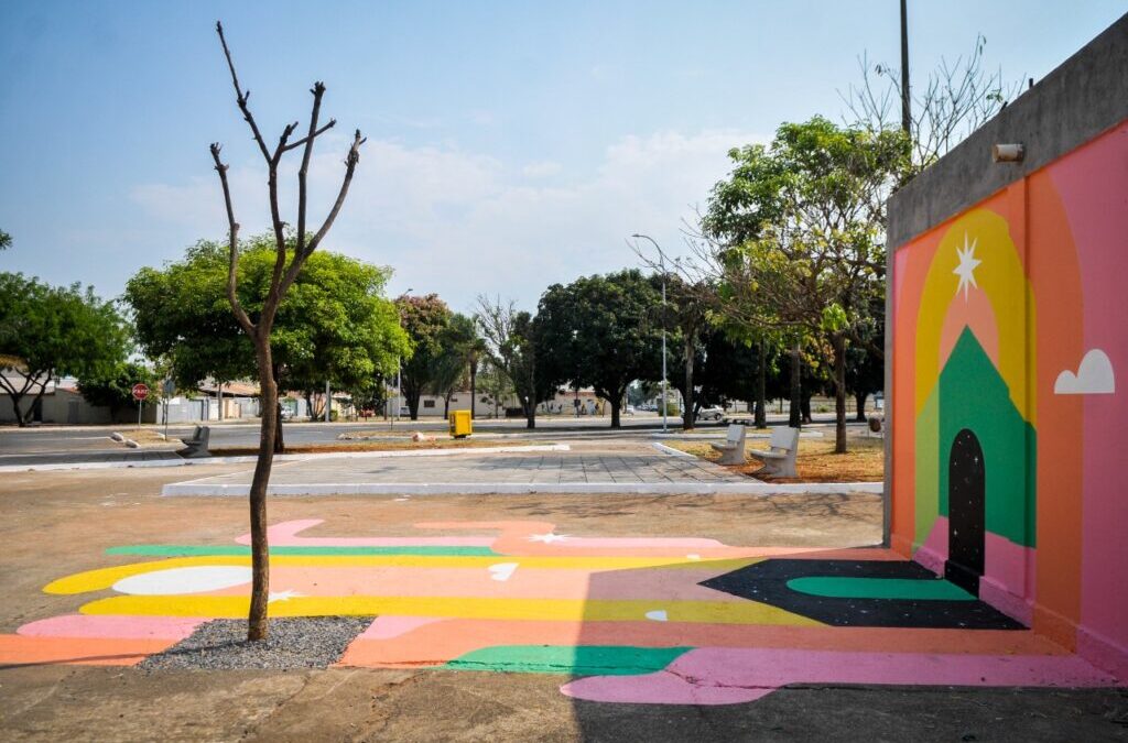 População do Cruzeiro recebe a Praça do Artesão reformada