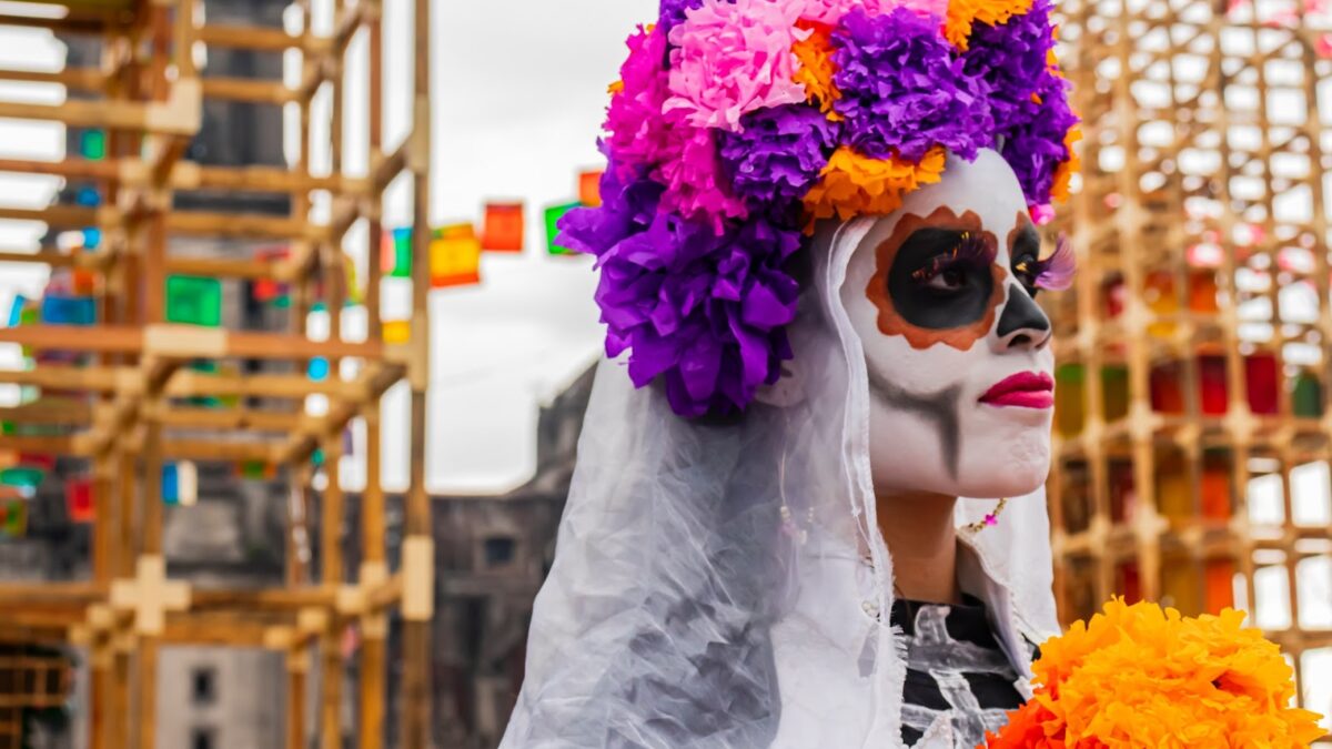 Día de los Muertos: Tradição mexicana celebra a vida e a morte