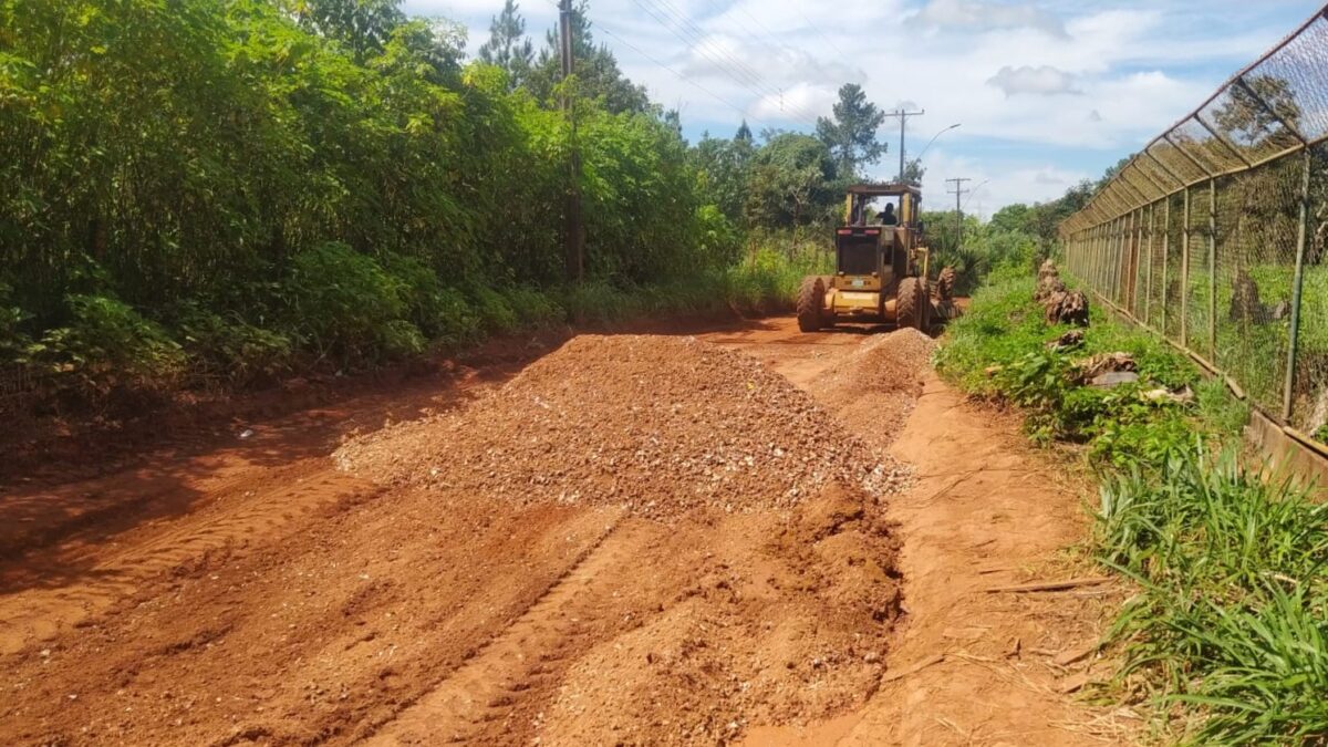 Mais de 150 toneladas de cascalho para vias da região rural do Paranoá