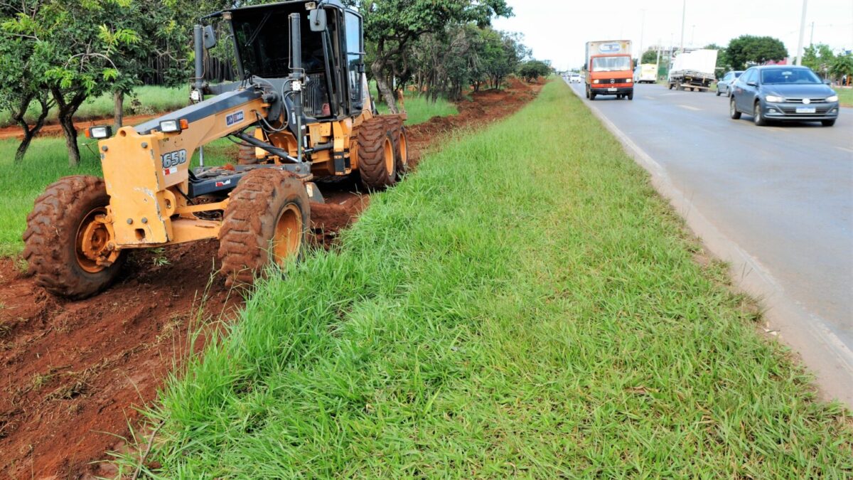 Governo dá início às obras de duplicação da DF-250