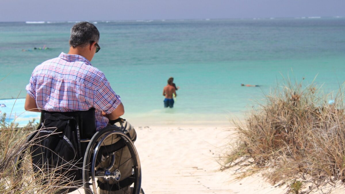 Proposta dá preferência em férias para pessoas com deficiência