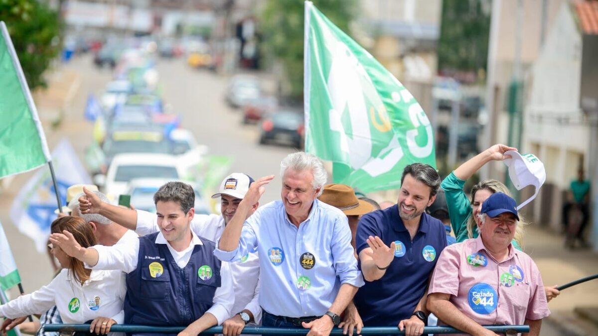 Na reta final de campanha, Caiado percorre 9 municípios do Entorno do DF