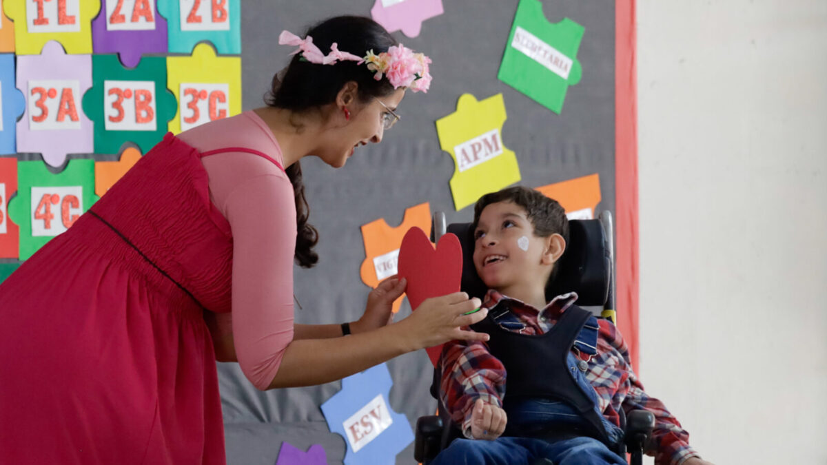 Escolas públicas celebram a educação inclusiva