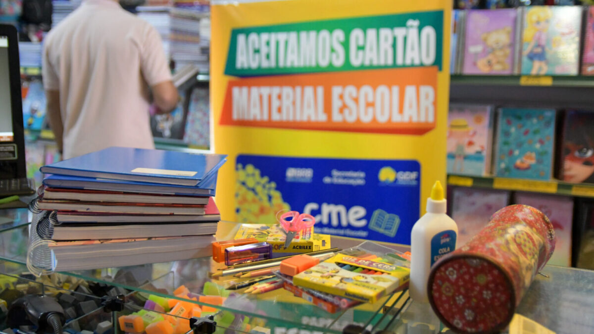 Cartão Material Escolar beneficia 379.441 estudantes em quatro anos