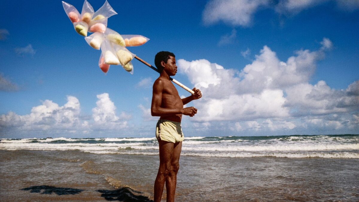 Mostra apresenta 266 fotografias da carreira de Firmo, de 1950 até 2021