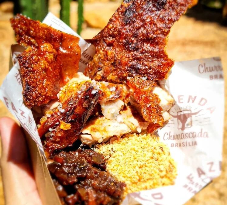 Fazenda Churrascada Brasília promove tradicional porco no rolete neste sábado (28)