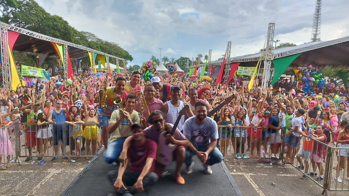 Bloco Tá Chic Tá Bacana Promete Animar o Carnaval de Brasília em 2024