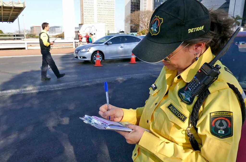 Dia do Agente de Trânsito passa a integrar calendário oficial de eventos do DF