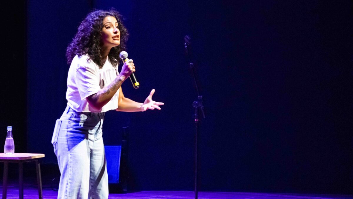 Giovana Fagundes chega com seu show inédito em Brasília