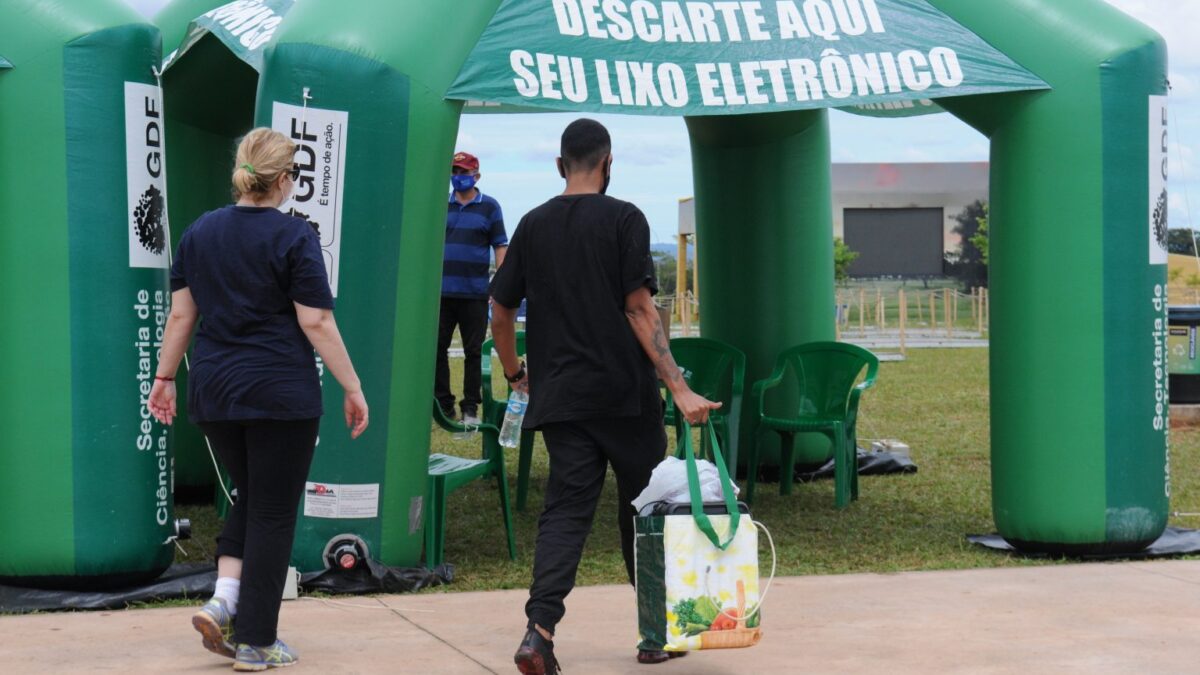 DF tem mais de 150 pontos de entrega de lixo eletrônico; saiba como fazer o descarte correto