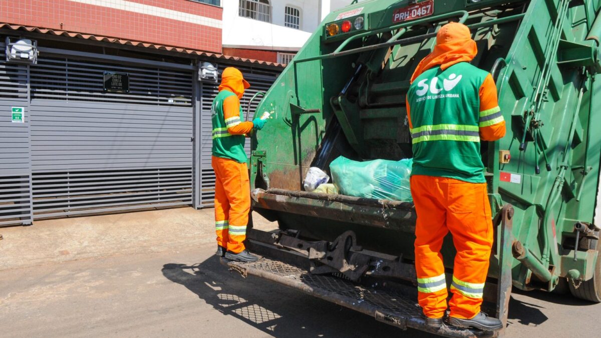 Saiba os horários das coletas de lixo em cada região do DF