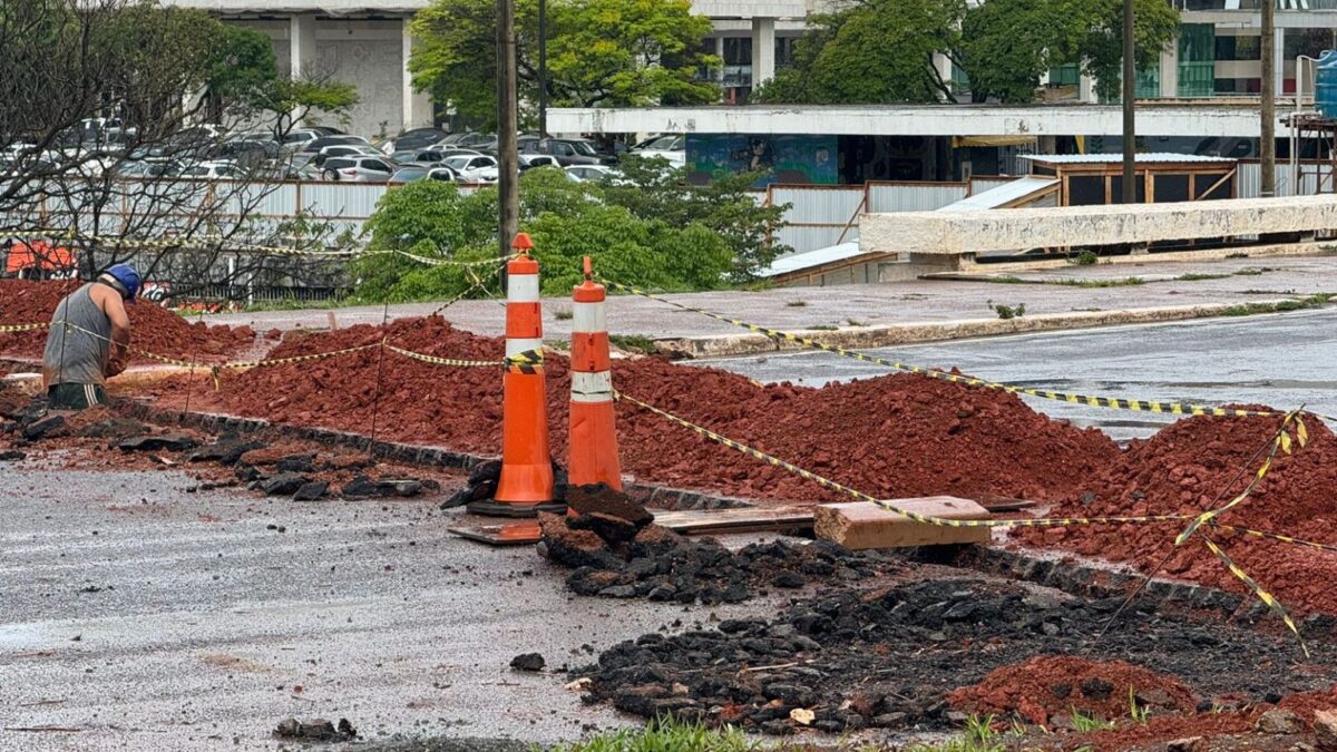 Eixão Norte ganha desvios para desafogar o trânsito na área central de Brasília