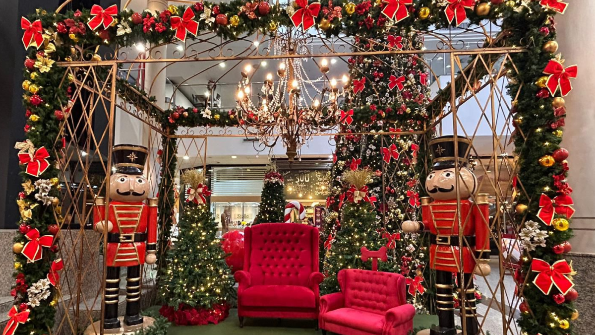 Chegada do Papai Noel ao Liberty Mall promete um Natal mágico para toda a família