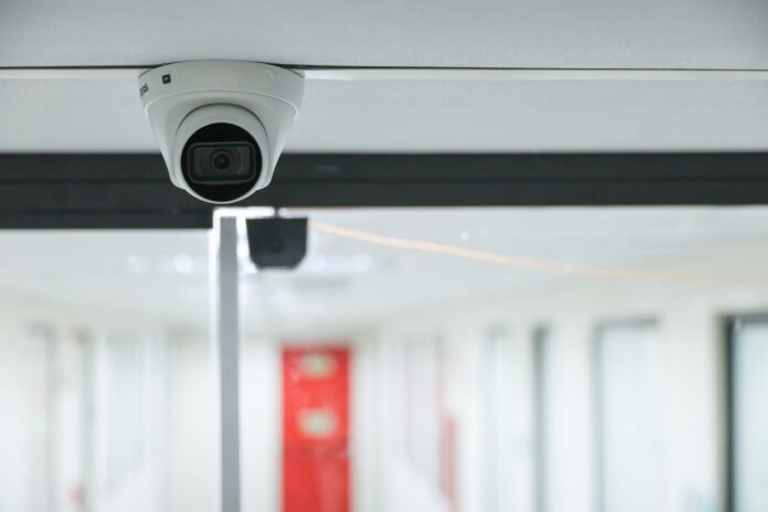 câmeras-nas-escolas-CAPA